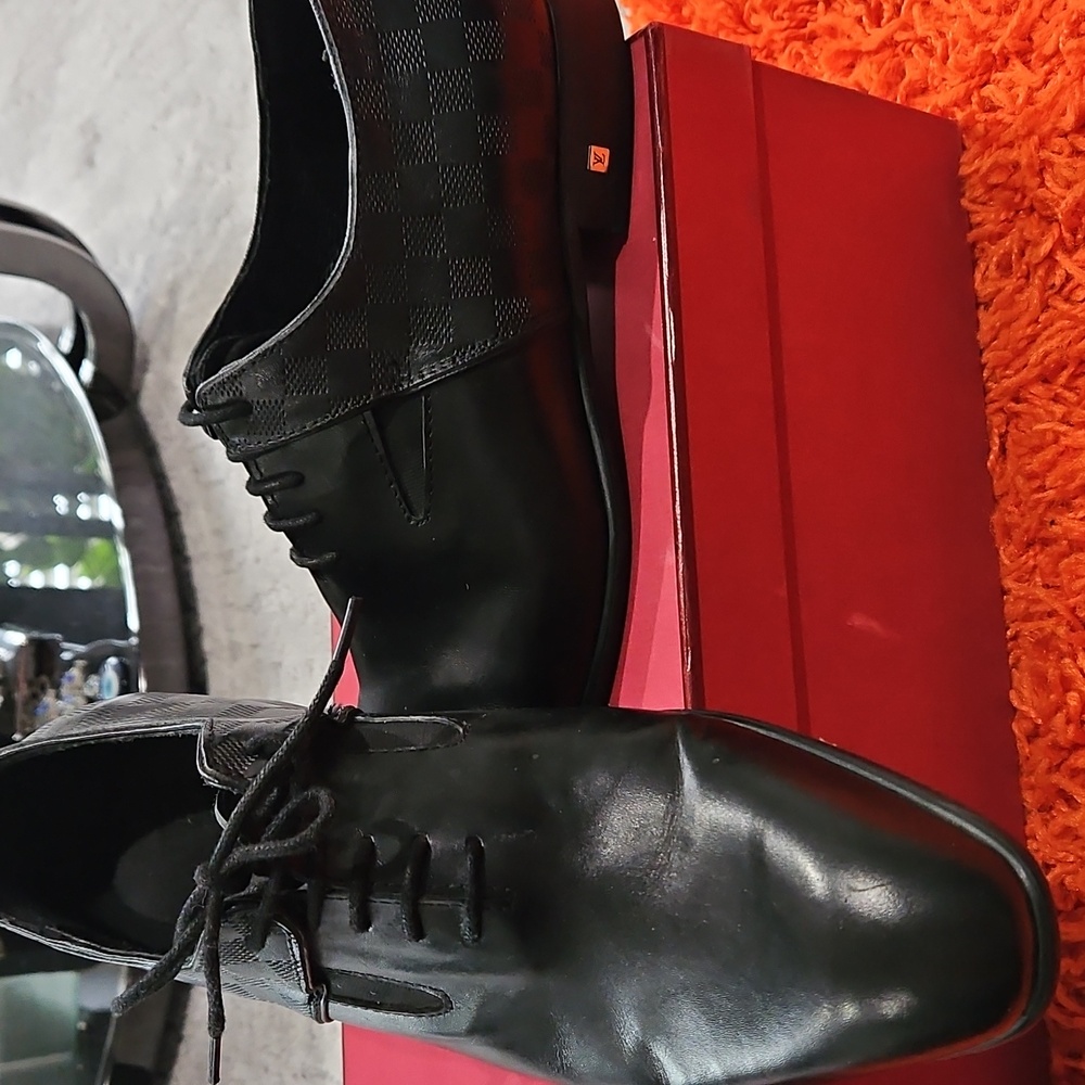 Louis Vuitton Black Leather Oxfords - Picture 2 of 4